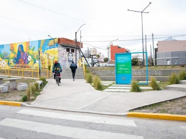 Inauguraron la plaza de Chubut y Hernandarias donde había un basural