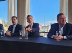 El líder del PRO en una reunión en Mar del Plata con referentes del partido.