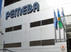 El gremio que agrupa a los médicos bonaerenses, FEMEBA, denunció que IOMA mantiene una deuda superior a los $3.000 millones.