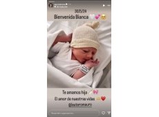 La periodista y conductora presentó en Instagram a su hija a pocas horas de su nacimiento.