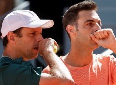 La marplatense Horario Zeballos, en dupla con el español Marcel Granollers, alcanzó por primera vez el partido decisivo en París.