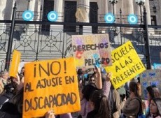 Marcha al Congreso contra el veto de Javier Milei a la emergencia en discapacidad