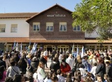 Fernando Gray participó del 70° aniversario del Hogar Escuela Evita