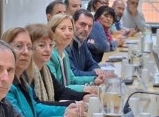 Docentes y estatales bonaerenses elevaron sus reclamos salariales