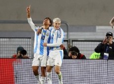 Argentina le ganó a Chile 3 a 0 en el Monumental