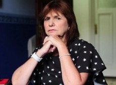 "Ante esta situación tan dramática, queremos soluciones y no denuncias penales. Ustedes gobiernan", indicó Bullrich.