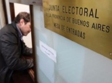 Presentan un amparo ante la Junta Electoral para inhabilitar las candidaturas testimoniales