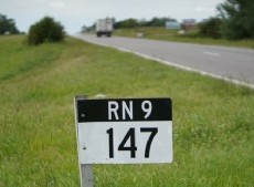 Intendente bonaerense consiguió un fallo que obliga a Milei realizar una obra clave