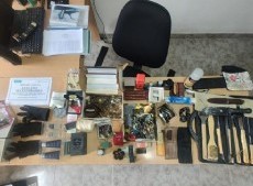 Persecución y dos detenidos en un auto robado a un jubilado al que atacaron en su casa