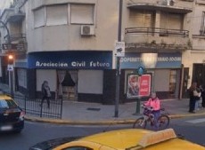 Recolectaban juguetes para un barrio pobre; pero los asaltaron y los saquearon