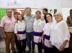 Fernando Gray participó del 29° aniversario del Centro de Jubilados y Pensionados Buena Onda