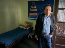 El drama de quienes alquilan una pieza sin baño en hoteles y están al borde de la calle