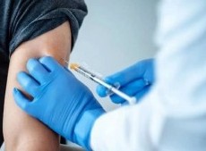 Mientras los contagios subieron un 200% en el último mes, Vizzotti busca agilizar el plan de vacunación que se desaceleró.