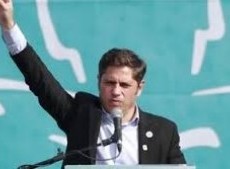 Kicillof lanza su espacio Movimiento Derecho al Futuro en una sección camporista
