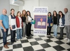 Magdalena Sierra entregó subsidios en instituciones educativas