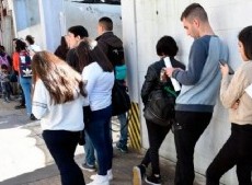 El desempleo subió a 7,9% en el primer trimestre y afectó a casi 1,8 millones de personas