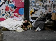 La pobreza subió al 40,1% en el primer semestre y ya afecta a 18,5 millones de personas