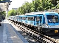 La paralización de los servicios de los trenes y subtes será por 24 horas.