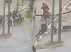 Cuatro motochorros mataron a una joven e hirieron a su hermana en un intento de robo