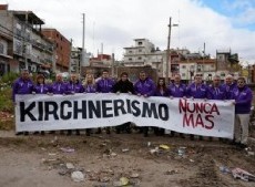 Milei se puso al frente de la campaña de LLA en PBA
