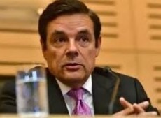 Rovira dijo que Milei le pidió que sus senadores votaran contra la Ficha Limpia