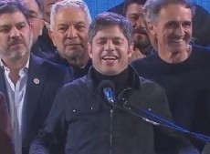 Kicillof celebró la victoria en PBA y les agradeció a Massa y a CFK: “Le pusimos un freno a Milei”