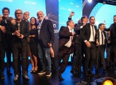 Beto Casella con Nadie nos para y Un buen momento se llevaron el Oro en el Martín Fierro de Radio 2025