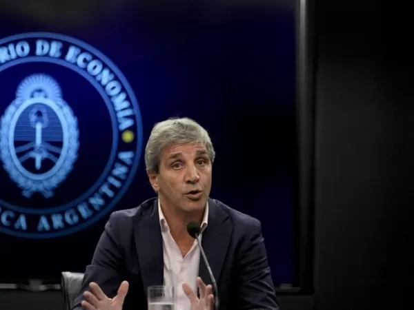 El riesgo pa&iacute;s sube y el mercado no le cree al plan oficial