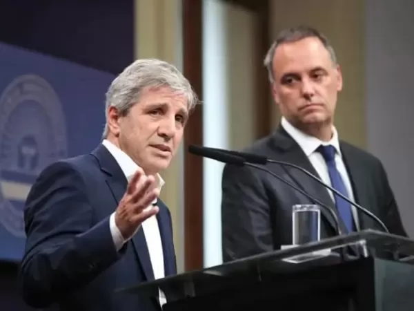 El Gobierno recort&oacute; partidas del Presupuesto para reforzar el super&aacute;vit fiscal