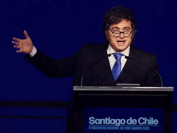 Javier Milei: &ldquo;El gobierno de Macri se dej&oacute; correr por los que tiraron piedras, nosotros no lo vamos a hacer&rdquo;