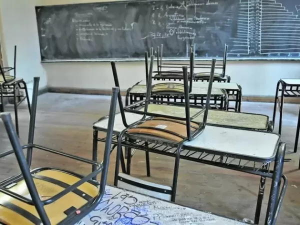 El Gobierno va a controlar las escuelas, pero ya se prepara para un conflicto con los sindicatos