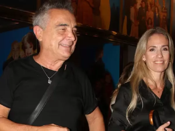 La salida rom&aacute;ntica de Nito Artaza con su novia