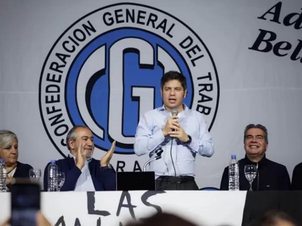 Kicillof cuestion&oacute; al gobierno de Milei: &ldquo;Que vayan a estudiar Econom&iacute;a de nuevo&rdquo;