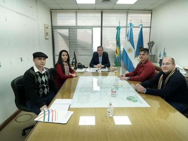 Fernando Gray se reunió con representantes del municipio de São Leopoldo