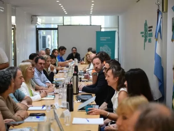 La Provincia ofreci&oacute; un 6% de aumento a estatales y docentes en dos tramos
