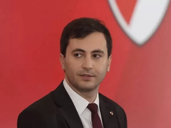 El presidente de River anticip&oacute; que habr&aacute; una renovaci&oacute;n masiva del plantel