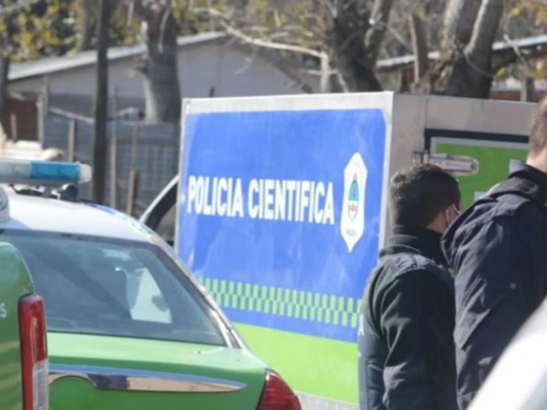 Encontraron muerto a un hombre: tenía quemaduras en el cuerpo y estaba desnudo