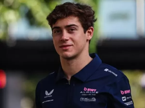 En medio de la expectativa por la definición de su futuro en la F1, Colapinto participa de 2 eventos en México