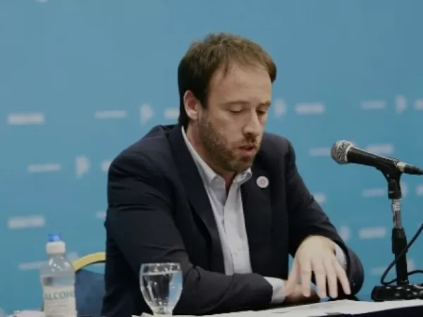 L&oacute;pez alert&oacute; por la suba en desocupaci&oacute;n: &ldquo;44% son bonaerenses&rdquo;