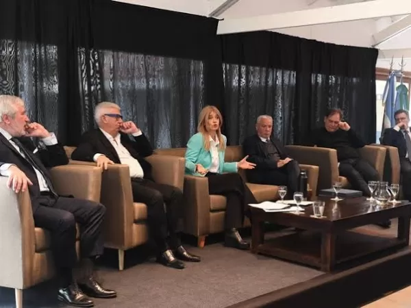 Ver&oacute;nica Magario: &ldquo;El primer desaf&iacute;o hoy en Argentina es recuperar la credibilidad&rdquo;