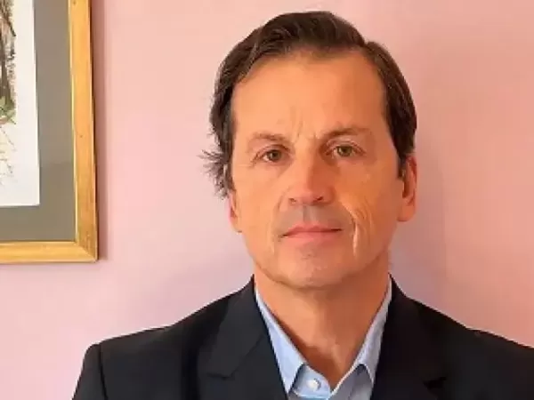 A un mes de haber asumido, renunci&oacute; el presidente del ente que regula el gas y la electricidad