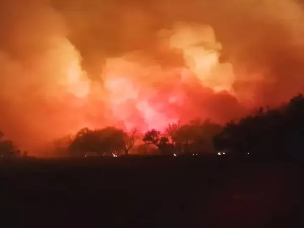 Por los incendios y humo patag&oacute;nico, la provincia de Buenos Aires est&aacute; en alerta m&aacute;xima