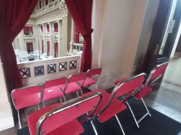 El Gobierno volvi&oacute; a limitar la cobertura period&iacute;stica durante el discurso de Milei en el Congreso