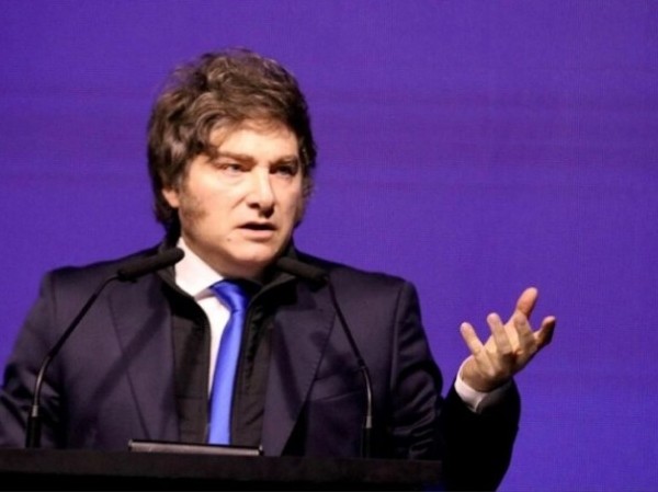 Milei: “Si no llegaran a fin de mes, la calle estaría llena de cadáveres”