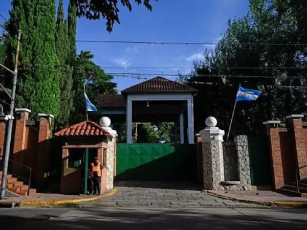 Tras el esc&aacute;ndalo por los despidos en Olivos, el Gobierno reincorporar&aacute; empleados pero ser&aacute;n reubicados