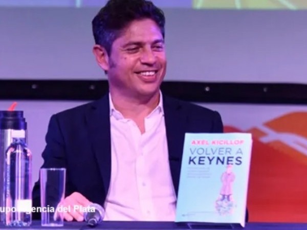 Axel Kicillof presentó su nuevo libro y aseguró que "Keynes hoy tiene algo para gritarle a Milei"
