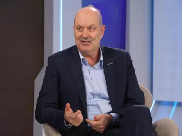 Federico Sturzenegger confirm&oacute; que en junio enviar&aacute; la desregulaci&oacute;n inmobiliaria al Congreso