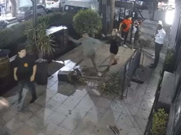 Tras el cumpleaños que terminó a los piedrazos, cierra el boliche OMI