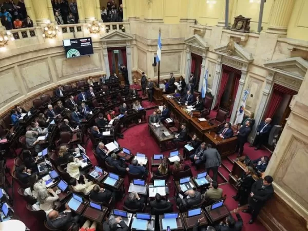 Los senadores cobrar&aacute;n m&aacute;s de $11 millones luego de un nuevo acuerdo salarial en el Congreso
