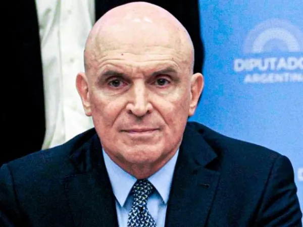 Jos&eacute; Luis Espert apel&oacute; su procesamiento por lavado y denunci&oacute; una persecuci&oacute;n pol&iacute;tica